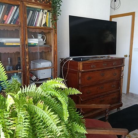 Coty'S Beach, Habitaciones En Casa Compartida Беналмадена Екстериор снимка