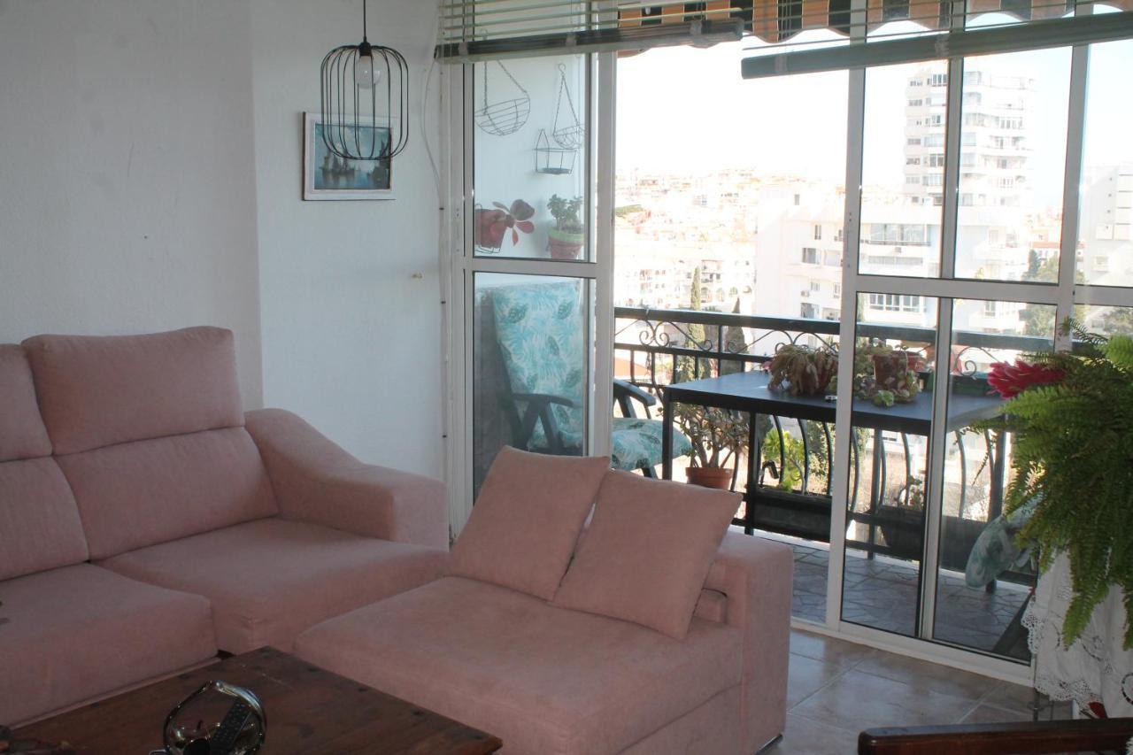 Coty'S Beach, Habitaciones En Casa Compartida Беналмадена Екстериор снимка
